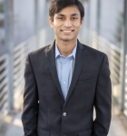 headshot kartik pejavara